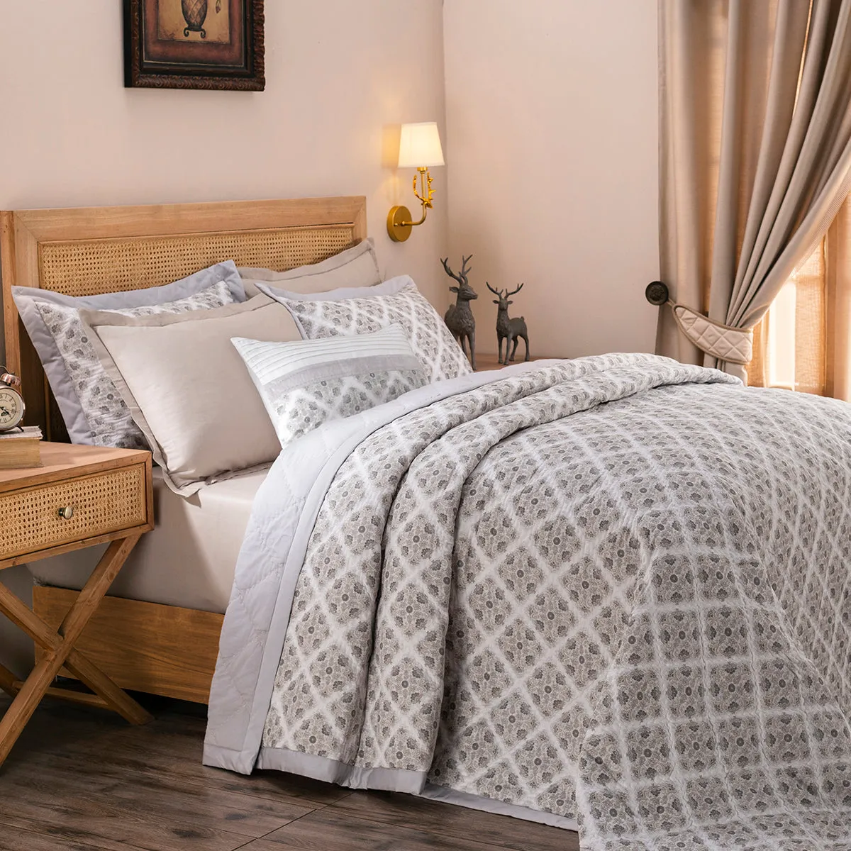 8PC Quilt/Quilted Bed Cover Set Exotic Heritage Finest Retro Neutral