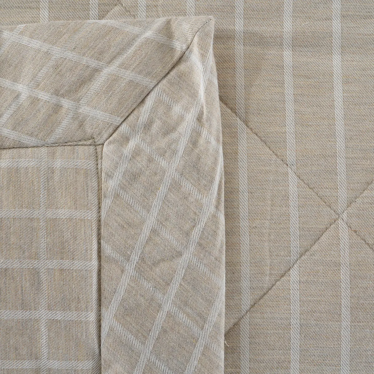 Adore 100% Natural Cotton Filling Summer AC Quilt/Quilted Bed Cover/Comforter Beige