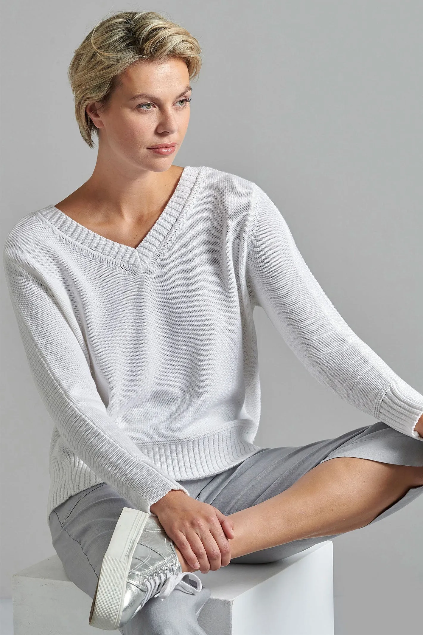 Eve in Paradise Jenny V-Neck Jumper White 1114-24641-1000