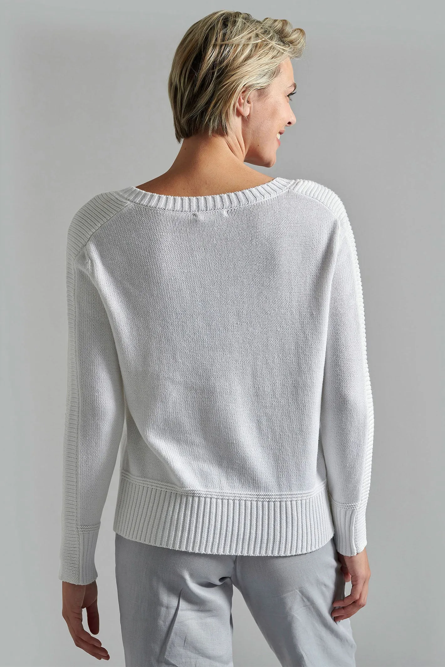 Eve in Paradise Jenny V-Neck Jumper White 1114-24641-1000