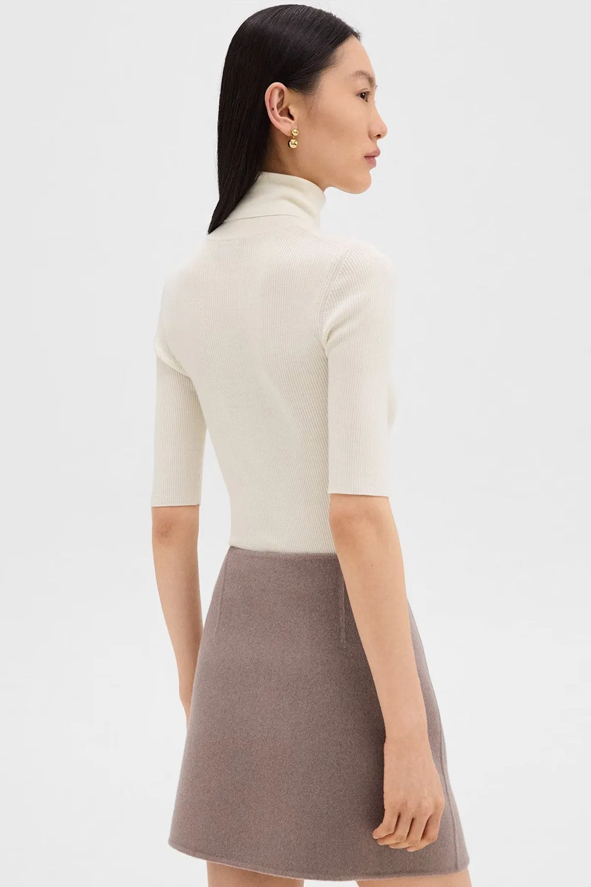 Leenda Regal Wool Turtleneck