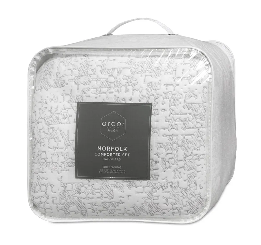 Norfolk Comforter Set White
