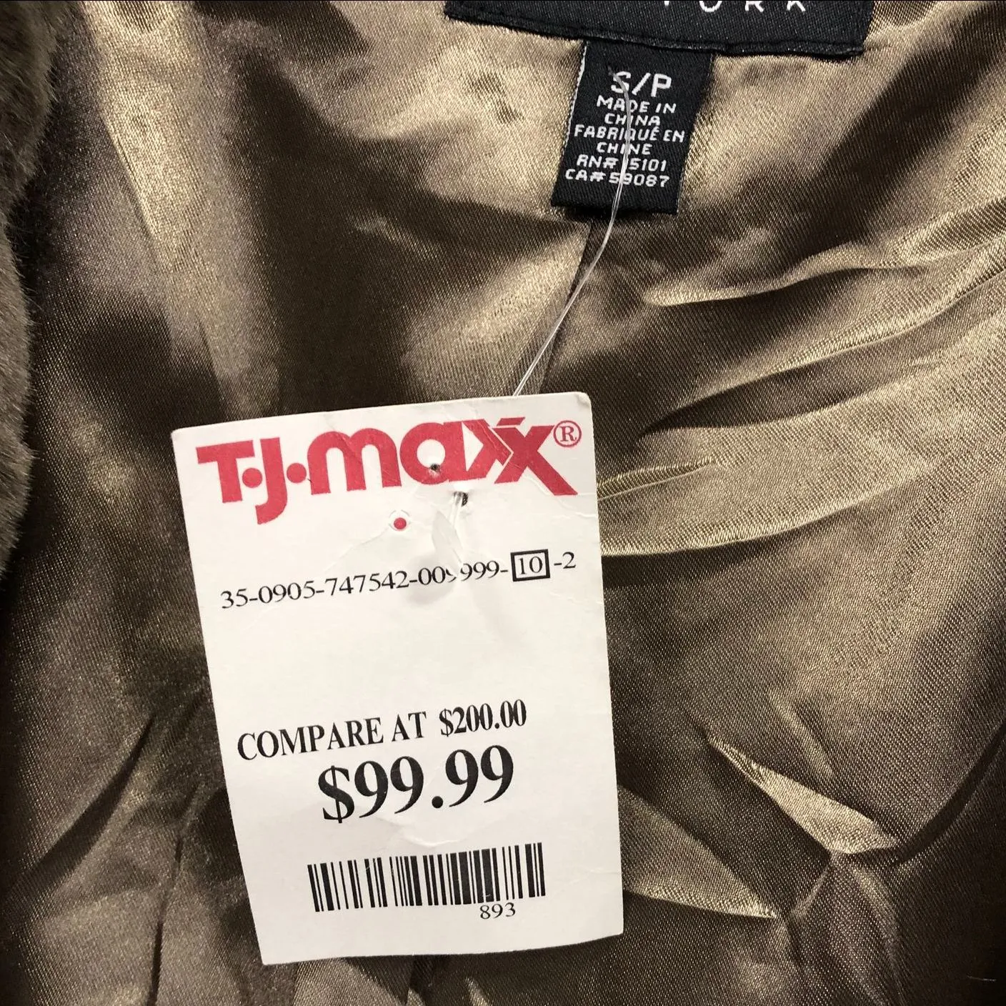 NWT Jones New York Women's Designer Long Taupe Quilted Faux Fur Coat - Size S