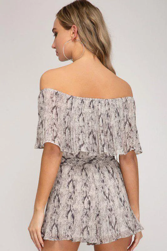 Off Shoulder Pleated Romper