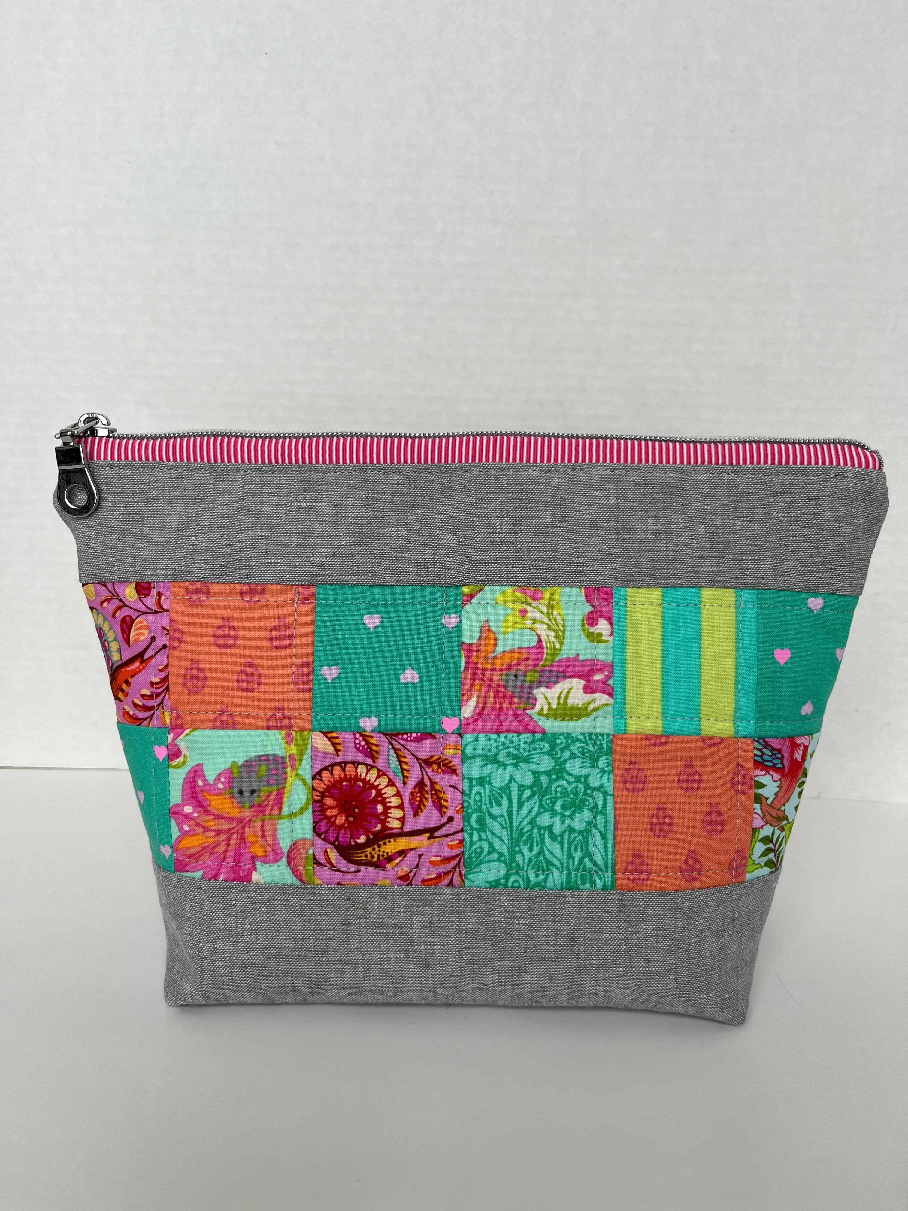 Patchwork and Linen Zipper Pouch , Valentine Bag