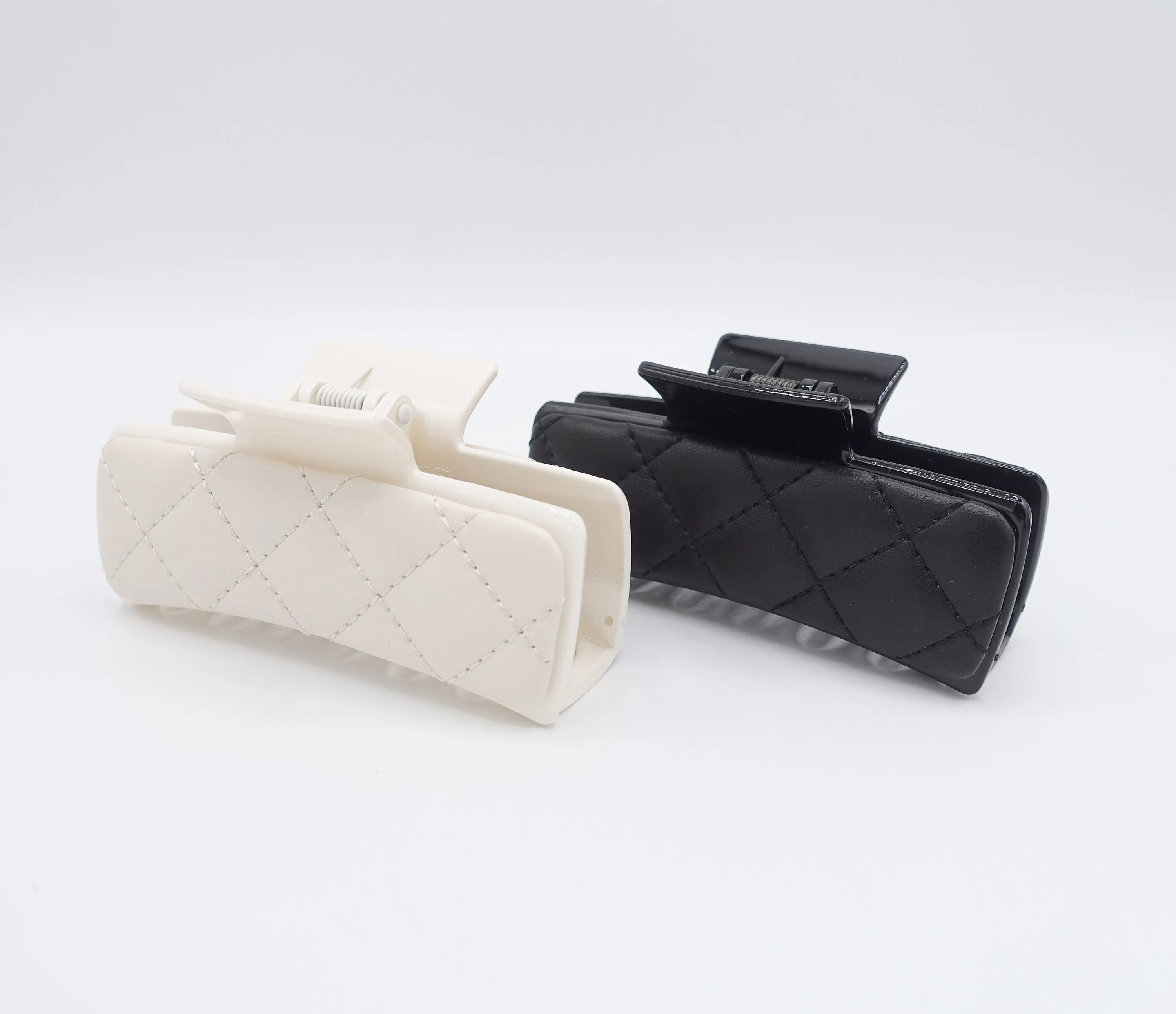 quilted hair claw, trendy hair claw, hair accessory shop for women