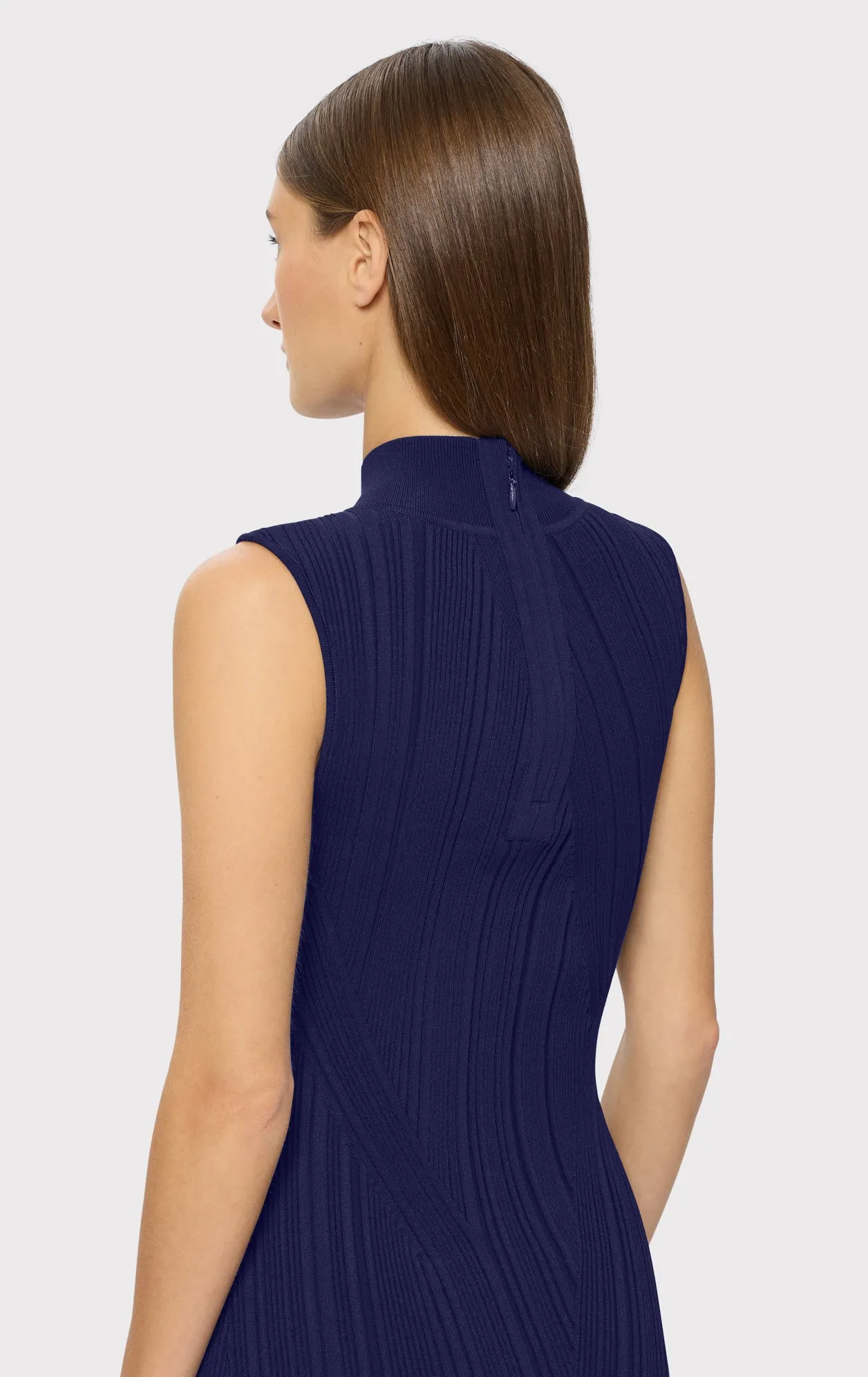 RIB KNIT SLEEVELESS TURTLENECK DRESS