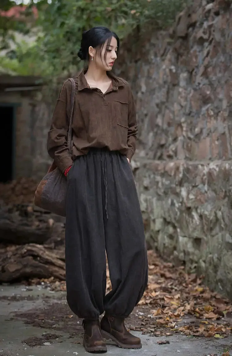 Vintage-inspired Linen Carrot Pants for Modern Women